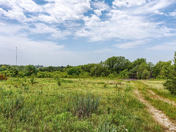 2nd image of 2075 County Road 151
