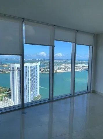 2 bed, 2.0 bath, $5,300 — Photo 3