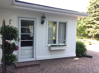 1207 Pine St, Glenview, IL 60025