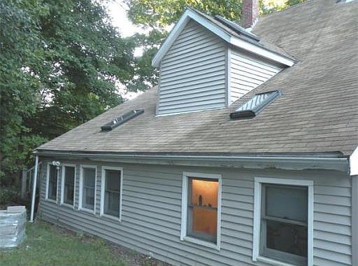 2nd image of 14 Beal St #2