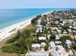 102 Cedar Ave, Anna Maria, FL 34216