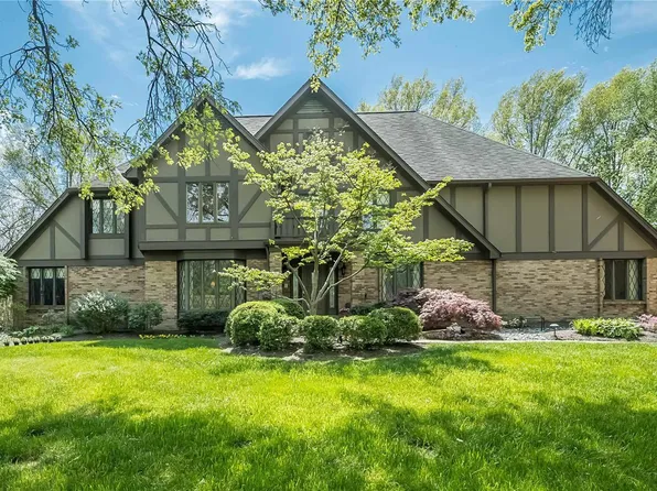 13266 Tall Pine Ct, Chesterfield, MO 63017