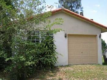 2nd image of 2915 SW 136th Ave