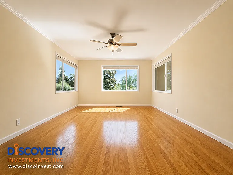 327 San Carlos Ave — Photo 55
