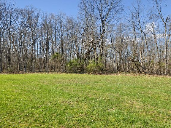 5th image of 379 Wilma Ln