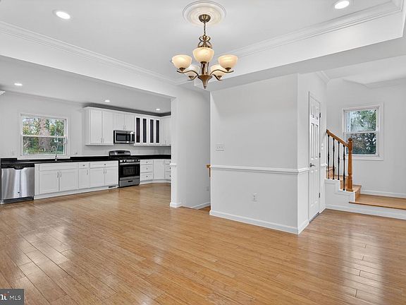 5th image of 1242 Anacostia Rd SE