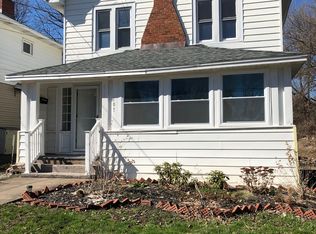 107 Lincoln Park Dr, Syracuse, NY 13203