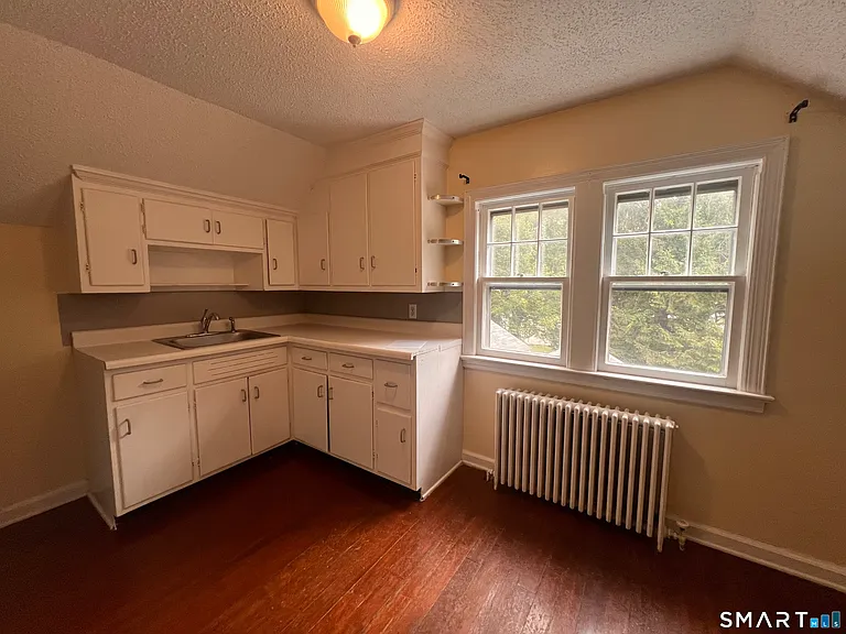 35 McDonald Rd #A — Photo 9