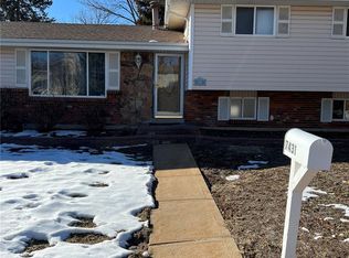 7431 S Clermont Dr, Centennial, CO 80122