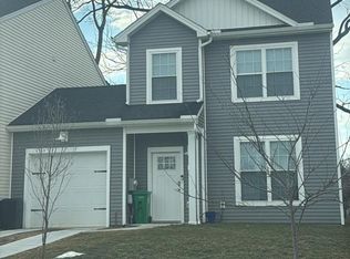 30 Parkview Dr #15, Carlisle, PA 17013