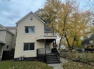 2049 W 85th St #2, Cleveland, OH 44102