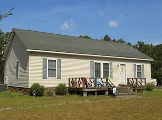 189 Cagle Rd, Newport, NC 28570
