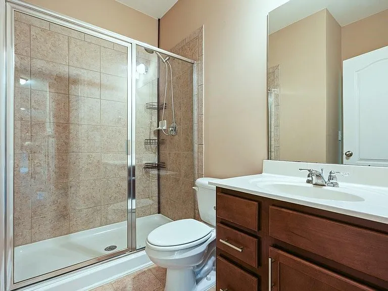 1010 Chelsey Way — Photo 27