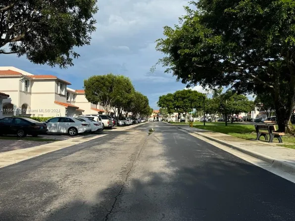 (undisclosed Address), Miami, FL 33178