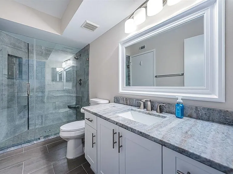 6061 Bahia Del Mar Cir #448 — Photo 16
