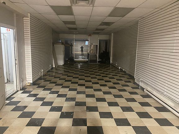 2nd image of 264 Fairmount Ave #1