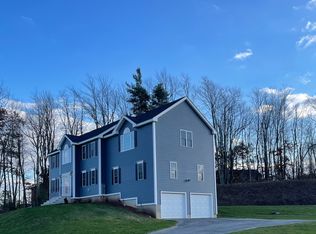 18 Arrowhead Way, Rutland, MA 01543