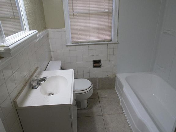 5th image of 6920 Paseo Blvd