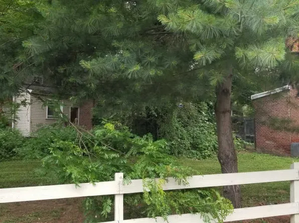 5606 Heiskell St, Philadelphia, PA 19144