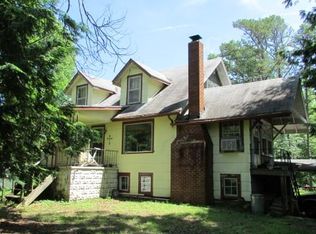 378 Old Highway 56, Coalmont, TN 37313