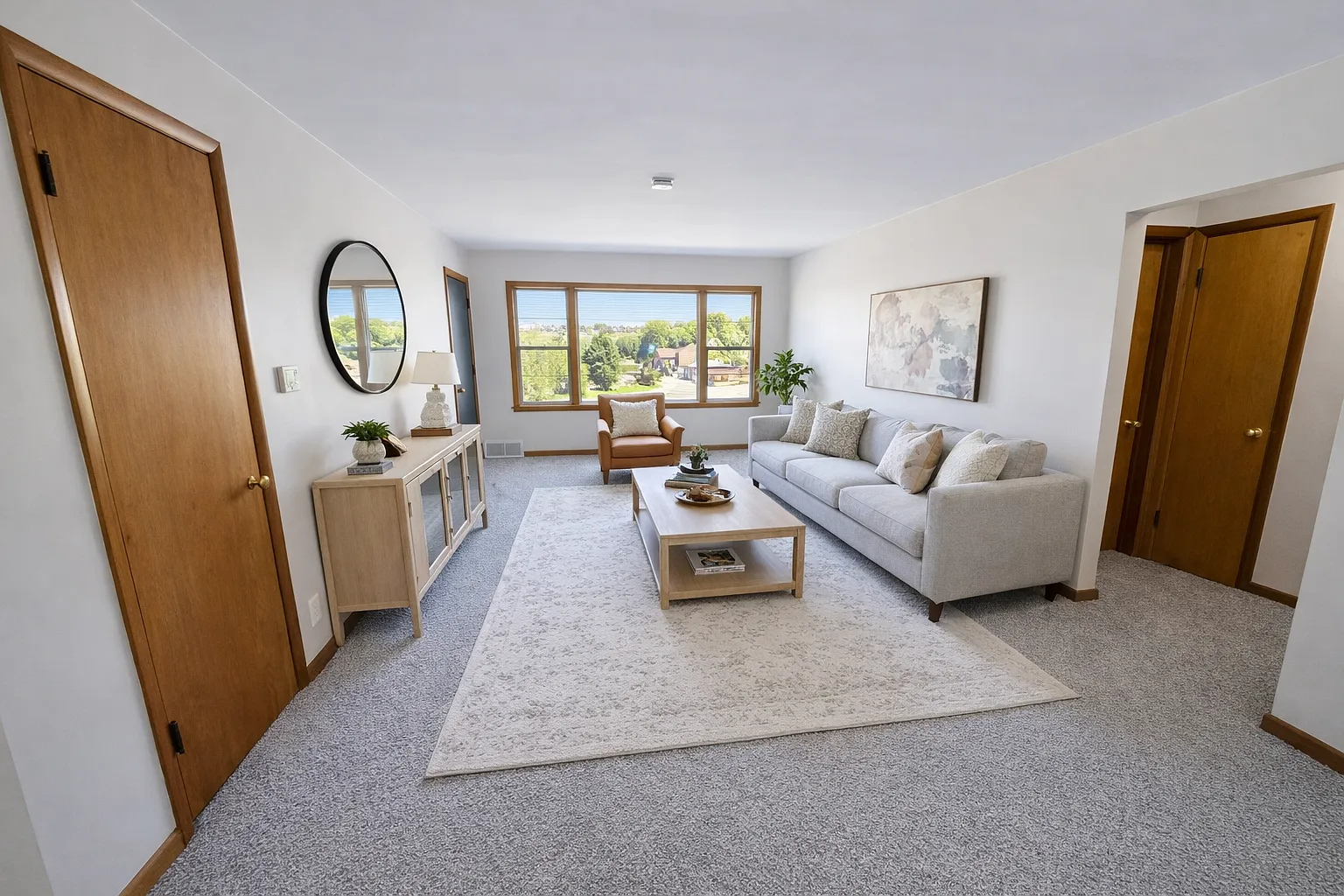 2 bed, 725 sqft, $995 — Photo 2