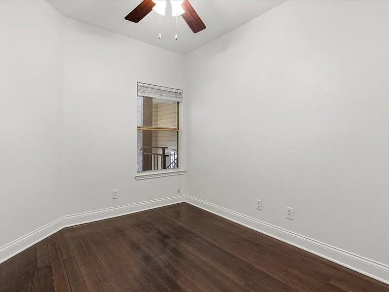 6000 Shepherd Mountain Cv #411 — Photo 21
