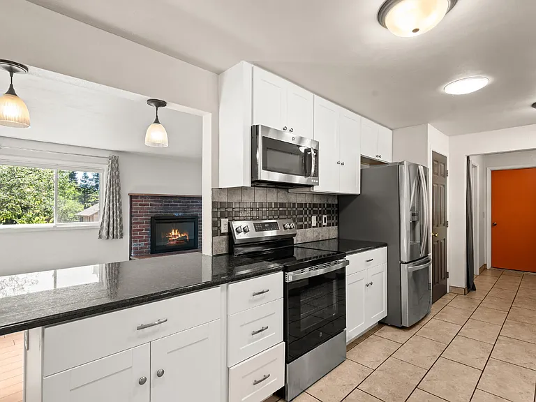 805 Walker Ave — Photo 11