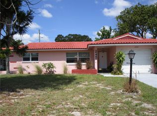 2120 Pine Ridge Dr, Clearwater, FL 33763