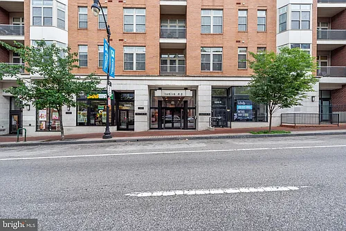 1209 N Charles St Photo 1