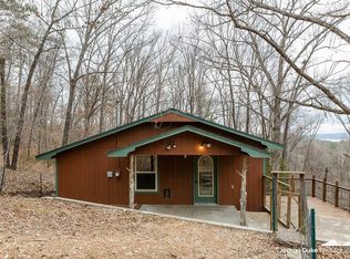 20298 Pine Rd, Rogers, AR 72756