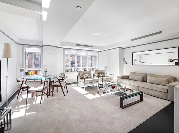 21 E 61st St APT 4C, New York, NY 10065