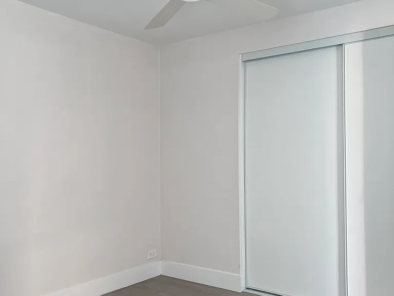 440 Main St #B — Photo 12