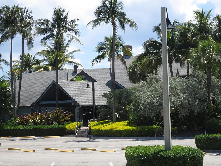 1900 S Ocean Blvd #7J — Photo 36