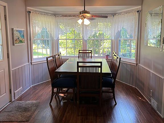 2nd image of 5239 Fairgrounds Rd