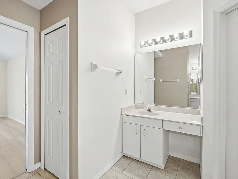 6141 36th Ln E — Photo 14