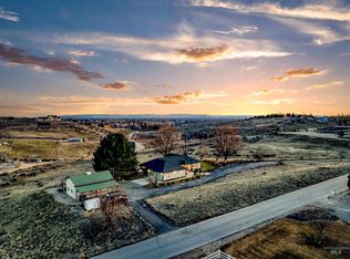 7403 Lanktree Ln, Middleton, ID 83644