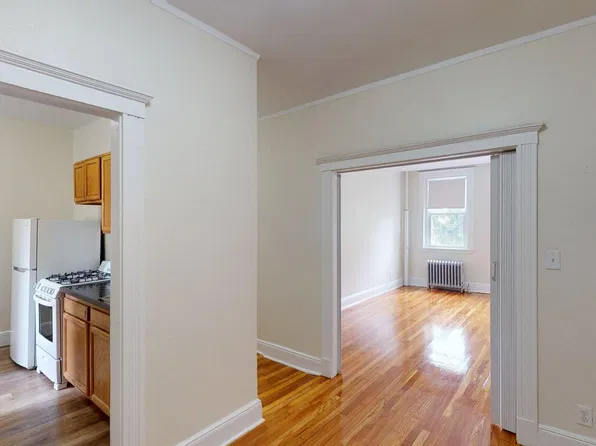 1810 Commonwealth Ave, Boston, MA