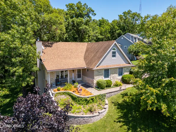 1905 Bunker Hill Rd, Jefferson City, MO 65109