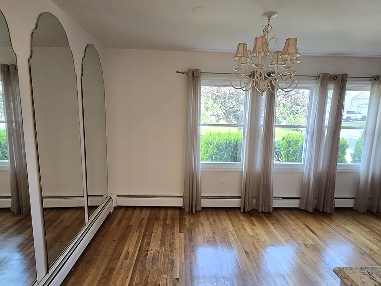 90 Harvey Ave #1 — Photo 4