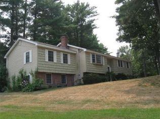 11 Susan Dr, Tewksbury, MA 01876