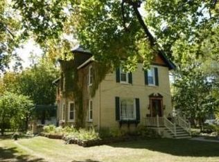 518 E Milwaukee Ave, Fort Atkinson, WI 53538