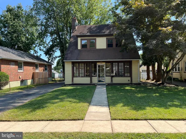 2336 Franklin Ave, Secane, PA 19018