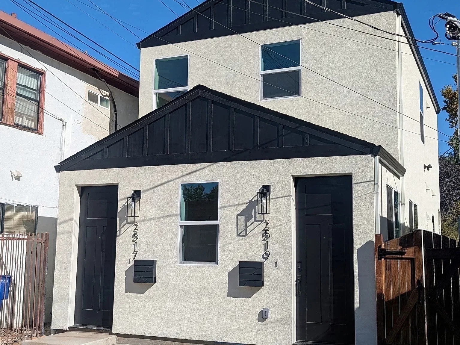 1 bed, 550 sqft, $1,750 — Photo 2