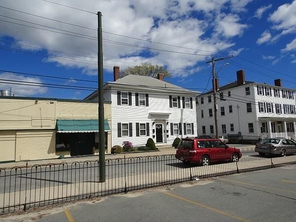 2nd image of 37 Main St