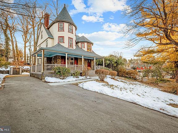 4th image of 1250 Ashbourne Rd