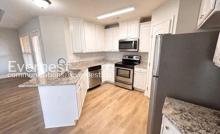 24728 Silent Spring Dr — Photo 7