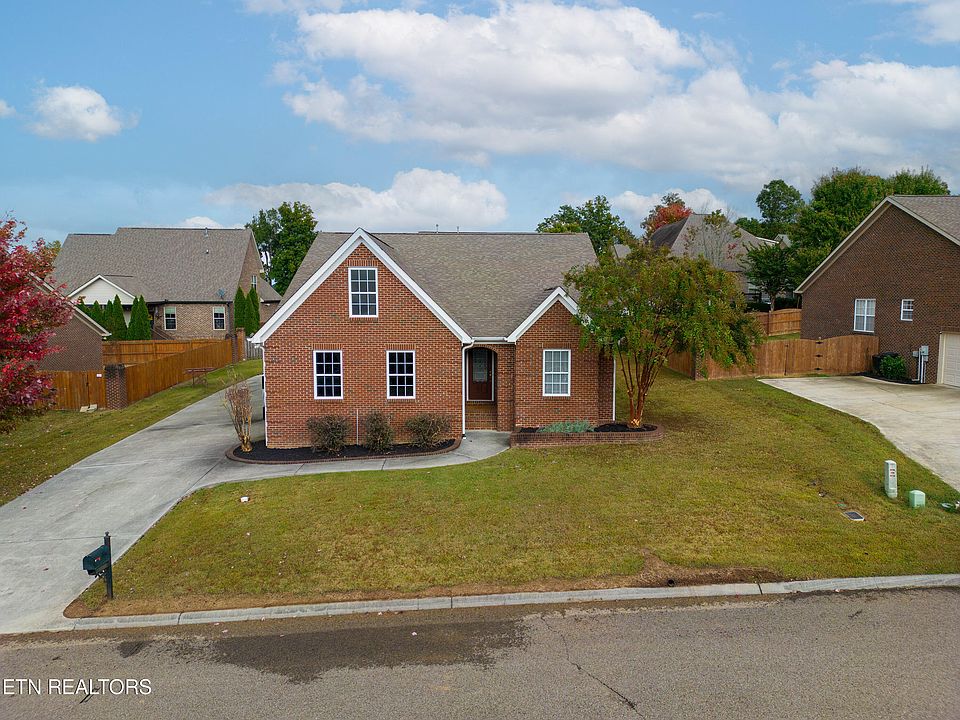 1st image of 1728 Apple Grove Ln