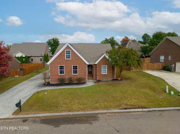 1728 Apple Grove Ln, Knoxville, TN 37922