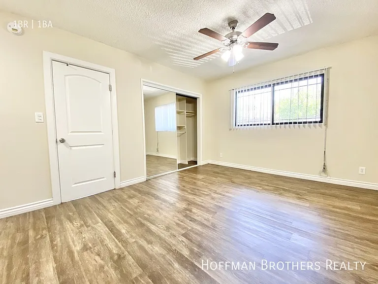4619 Lomita St #4 — Photo 7