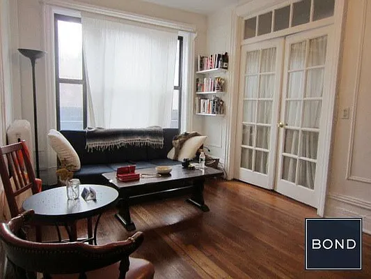 Rented by Bond New York | media 19